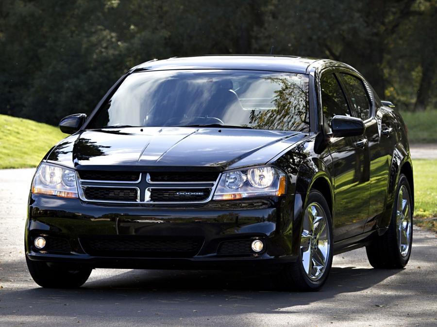  Dodge Avenger 2010 года  (фото 11 из 17)